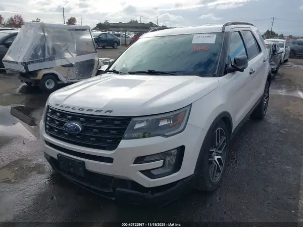 1FM5K8GT0HGD55649 2017 FORD EXPLORER - Image 2