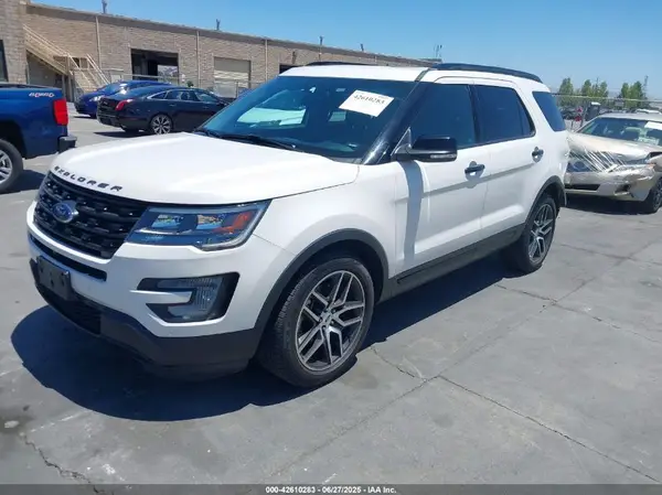 1FM5K8GT0HGD56395 2017 FORD EXPLORER - Image 2