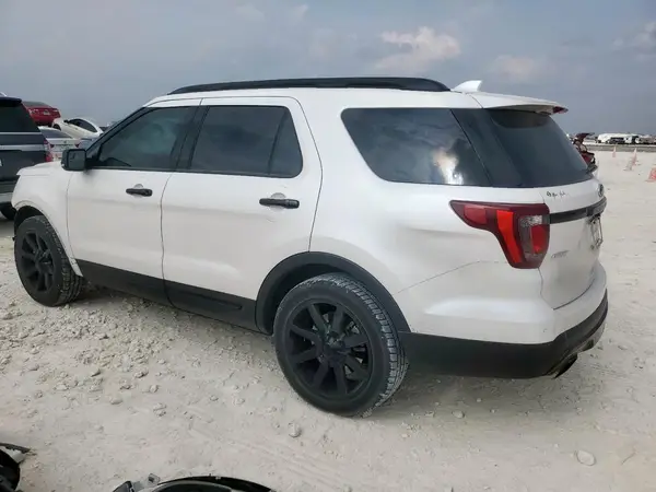1FM5K8GT0HGD63752 2017 FORD EXPLORER - Image 2