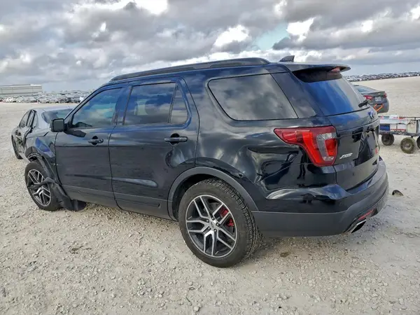 1FM5K8GT0HGD81734 2017 FORD EXPLORER - Image 2