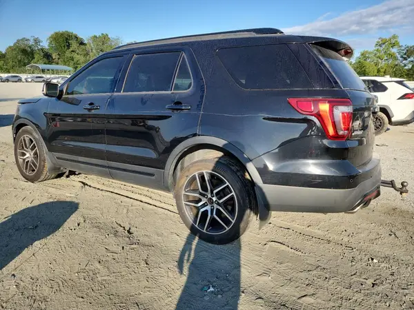 1FM5K8GT0HGE02419 2017 FORD EXPLORER - Image 2