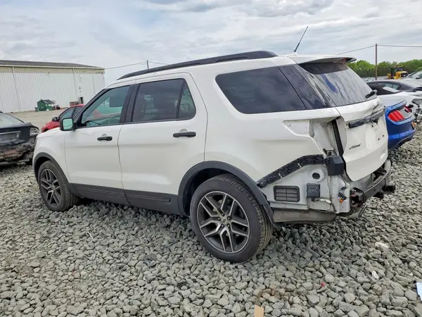 1FM5K8GT0JGA22891 2018 FORD EXPLORER - Image 2