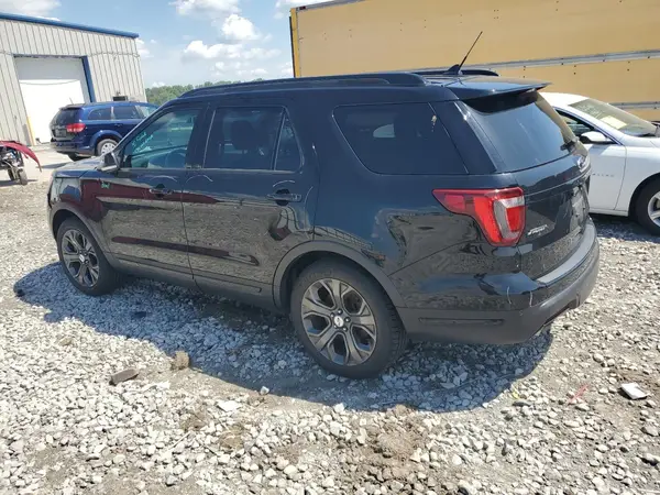 1FM5K8GT0JGA35611 2018 FORD EXPLORER - Image 2