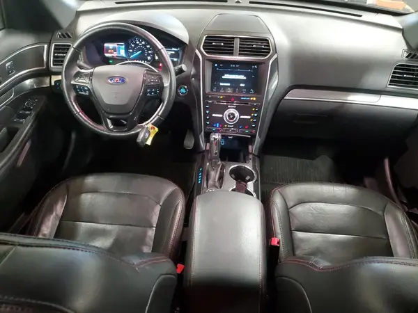 1FM5K8GT0JGB02272 2018 FORD EXPLORER - Image 8