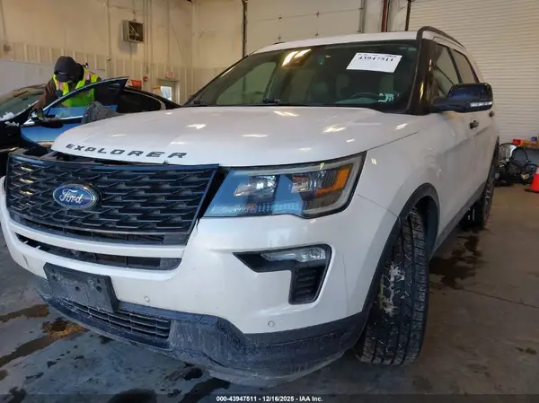 1FM5K8GT0JGB96296 2018 FORD EXPLORER - Image 2