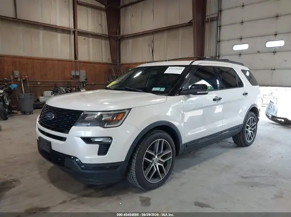 1FM5K8GT0JGC46193 2018 FORD EXPLORER - Image 2