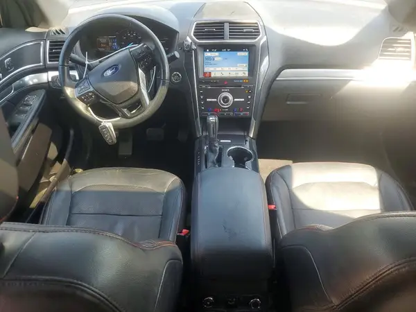 1FM5K8GT0JGC52303 2018 FORD EXPLORER - Image 8