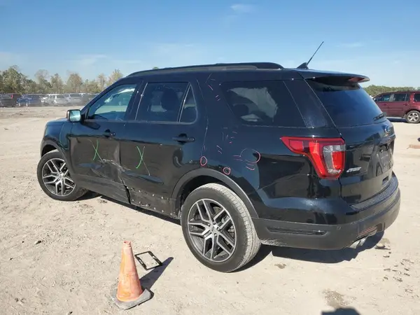 1FM5K8GT0JGC73703 2018 FORD EXPLORER - Image 2