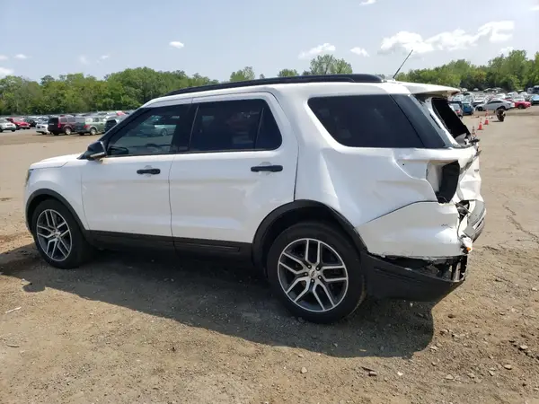 1FM5K8GT0JGC78867 2018 FORD EXPLORER - Image 2