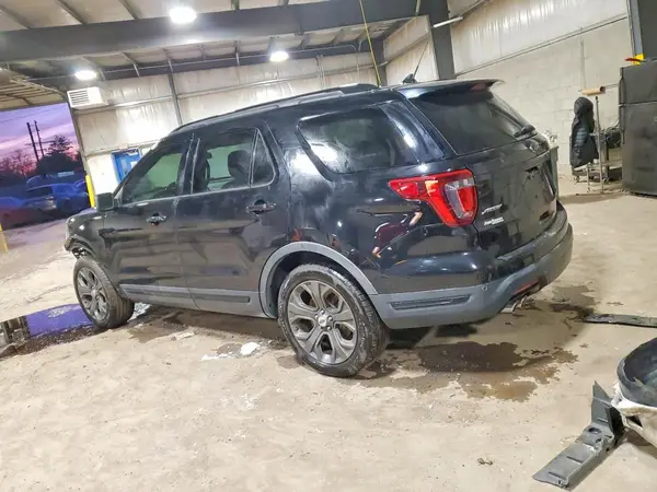 1FM5K8GT0JGC79758 2018 FORD EXPLORER - Image 2