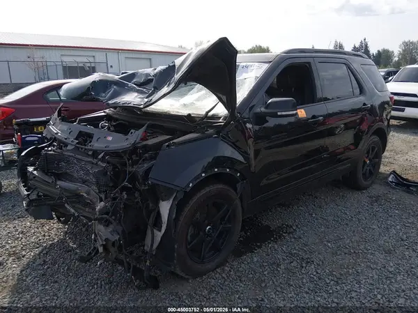 1FM5K8GT0JGC87813 2018 FORD EXPLORER - Image 2