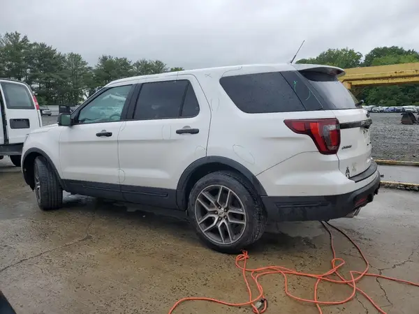 1FM5K8GT0KGA01993 2019 FORD EXPLORER - Image 2