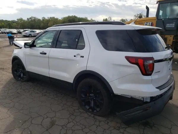 1FM5K8GT0KGA26179 2019 FORD EXPLORER - Image 2