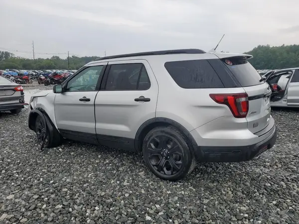 1FM5K8GT0KGB50646 2019 FORD EXPLORER - Image 2