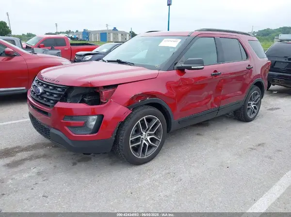 1FM5K8GT1GGA13951 2016 FORD EXPLORER - Image 2