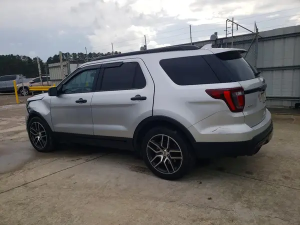 1FM5K8GT1GGB04864 2016 FORD EXPLORER - Image 2