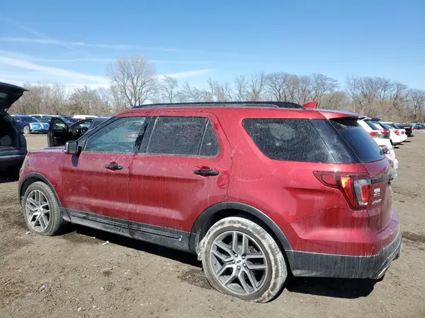 1FM5K8GT1GGB10261 2016 FORD EXPLORER - Image 2