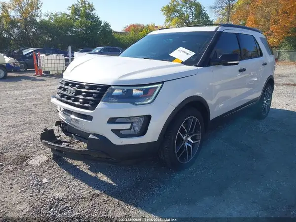 1FM5K8GT1GGB16769 2016 FORD EXPLORER - Image 2