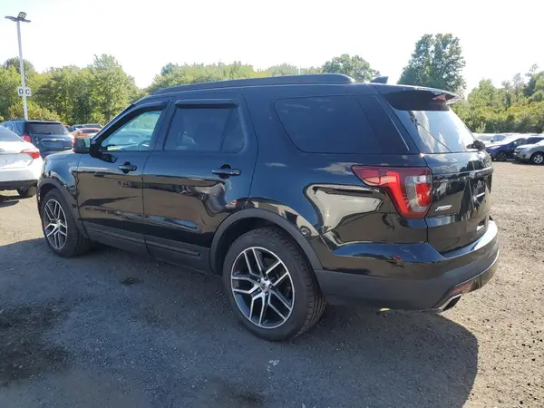 1FM5K8GT1GGB82948 2016 FORD EXPLORER - Image 2