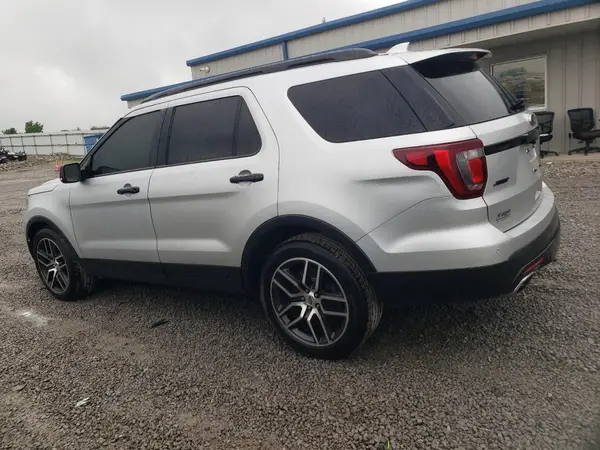 1FM5K8GT1GGB91097 2016 FORD EXPLORER - Image 2