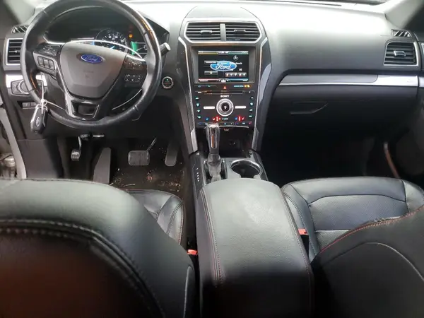 1FM5K8GT1GGB95540 2016 FORD EXPLORER - Image 8