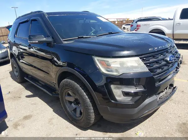 1FM5K8GT1GGC04530 2016 FORD EXPLORER - Image 1