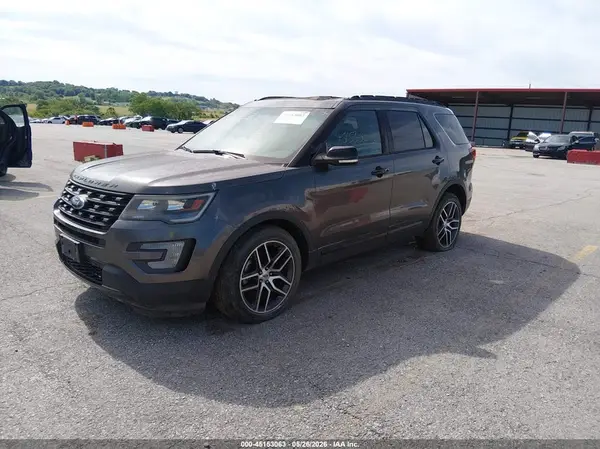 1FM5K8GT1GGC09128 2016 FORD EXPLORER - Image 2