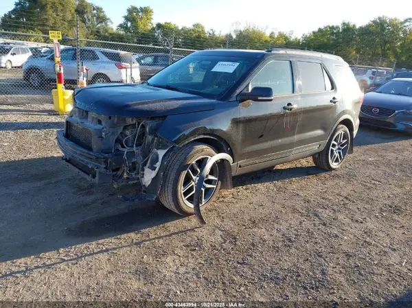 1FM5K8GT1GGC11770 2016 FORD EXPLORER - Image 2