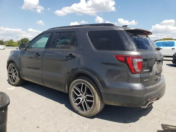 1FM5K8GT1GGC48785 2016 FORD EXPLORER - Image 2