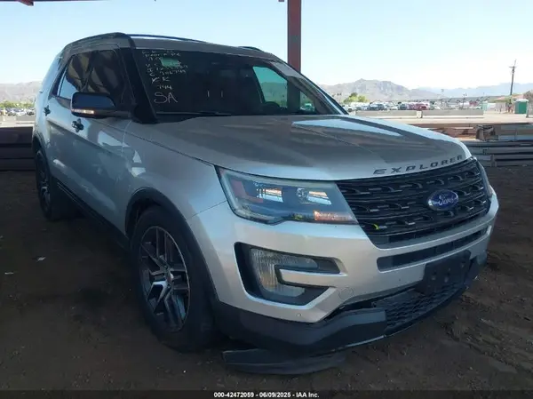 1FM5K8GT1GGC71242 2016 FORD EXPLORER - Image 1