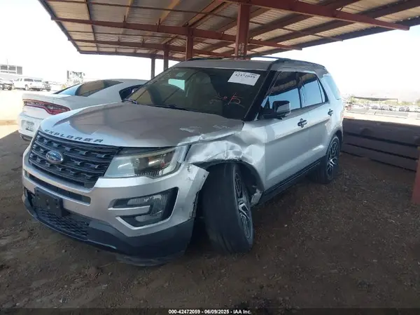 1FM5K8GT1GGC71242 2016 FORD EXPLORER - Image 2