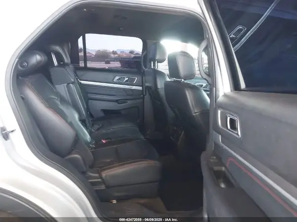 1FM5K8GT1GGC71242 2016 FORD EXPLORER - Image 8