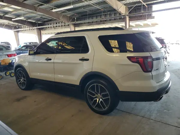 1FM5K8GT1GGC72455 2016 FORD EXPLORER - Image 2
