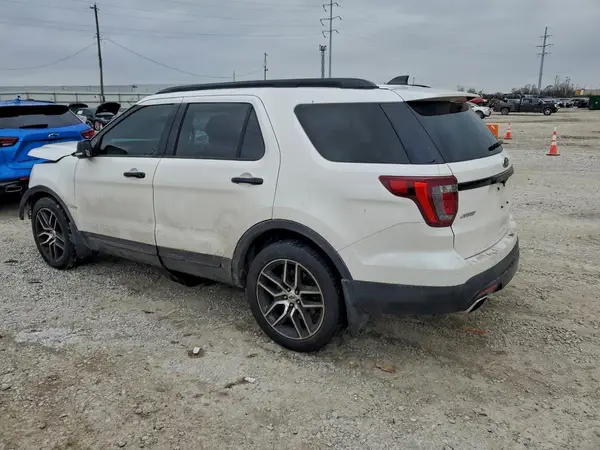 1FM5K8GT1GGC73265 2016 FORD EXPLORER - Image 2