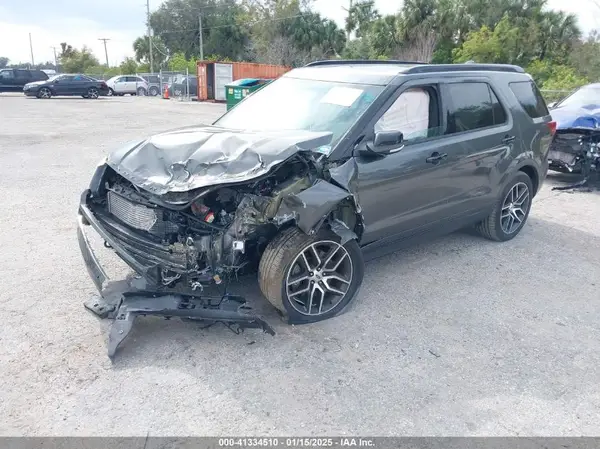 1FM5K8GT1GGC82578 2016 FORD EXPLORER - Image 2