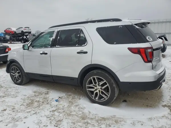 1FM5K8GT1GGD11237 2016 FORD EXPLORER - Image 2