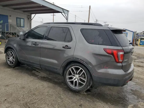 1FM5K8GT1GGD13599 2016 FORD EXPLORER - Image 2