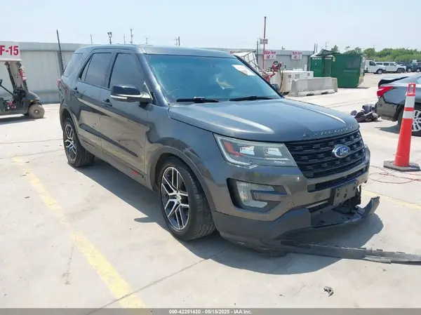 1FM5K8GT1GGD26630 2016 FORD EXPLORER - Image 1