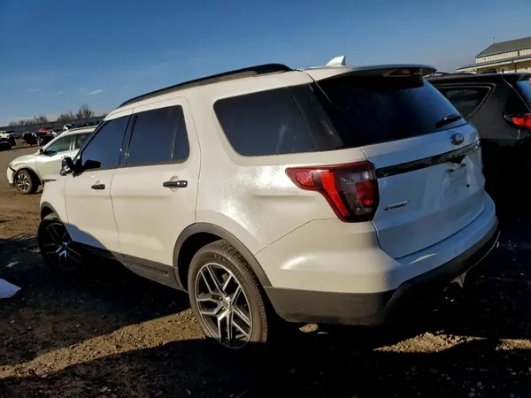 1FM5K8GT1GGD33416 2016 FORD EXPLORER - Image 2