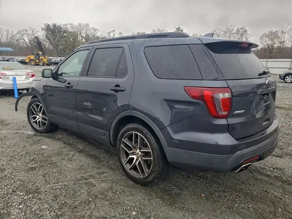 1FM5K8GT1HGA08380 2017 FORD EXPLORER - Image 2