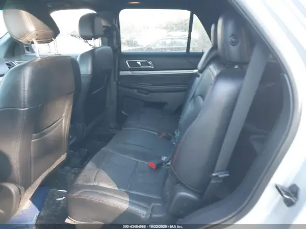 1FM5K8GT1HGA40147 2017 FORD EXPLORER - Image 8