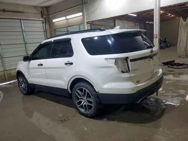 1FM5K8GT1HGA66666 2017 FORD EXPLORER - Image 2
