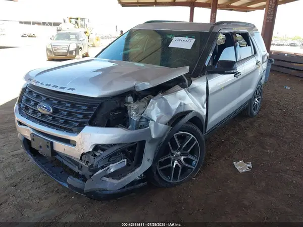 1FM5K8GT1HGA70264 2017 FORD EXPLORER - Image 2