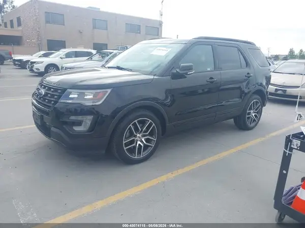 1FM5K8GT1HGA88537 2017 FORD EXPLORER - Image 2