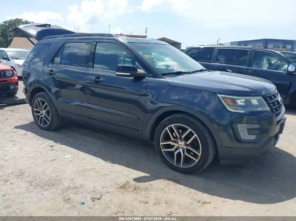 1FM5K8GT1HGB14540 2017 FORD EXPLORER - Image 1