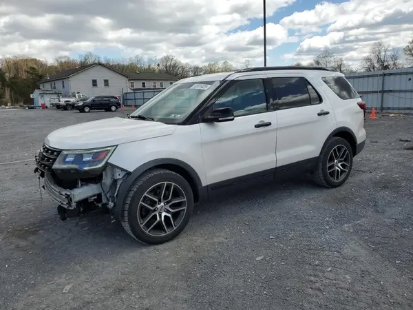 1FM5K8GT1HGB83759 2017 FORD EXPLORER - Image 1