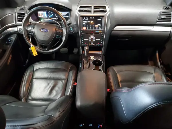 1FM5K8GT1HGB83759 2017 FORD EXPLORER - Image 8