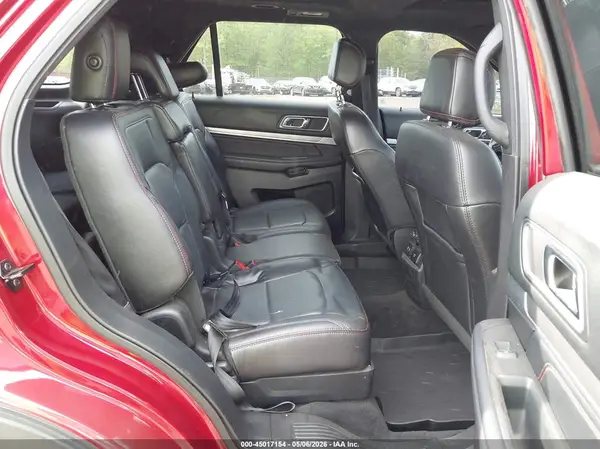 1FM5K8GT1HGC08241 2017 FORD EXPLORER - Image 8
