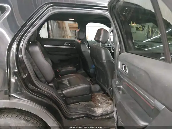 1FM5K8GT1HGC72568 2017 FORD EXPLORER - Image 8