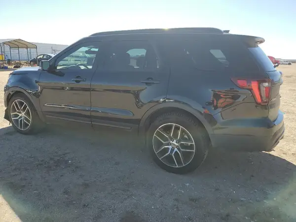 1FM5K8GT1HGD21574 2017 FORD EXPLORER - Image 2